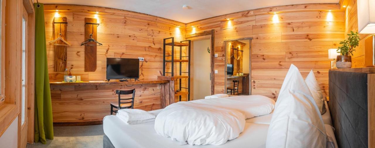 Hostel - Ron'S Guesthouse Oberstdorf Esterno foto