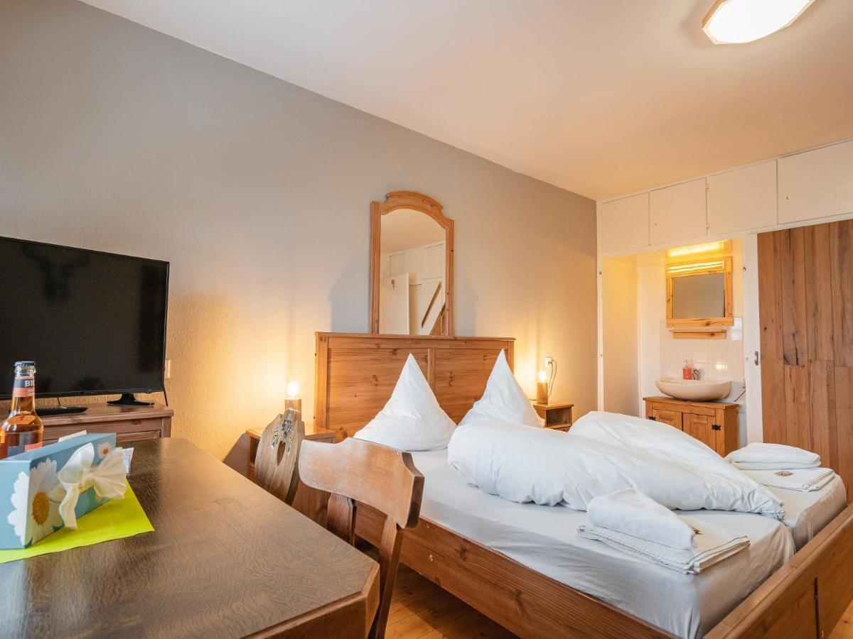 Hostel - Ron'S Guesthouse Oberstdorf Esterno foto