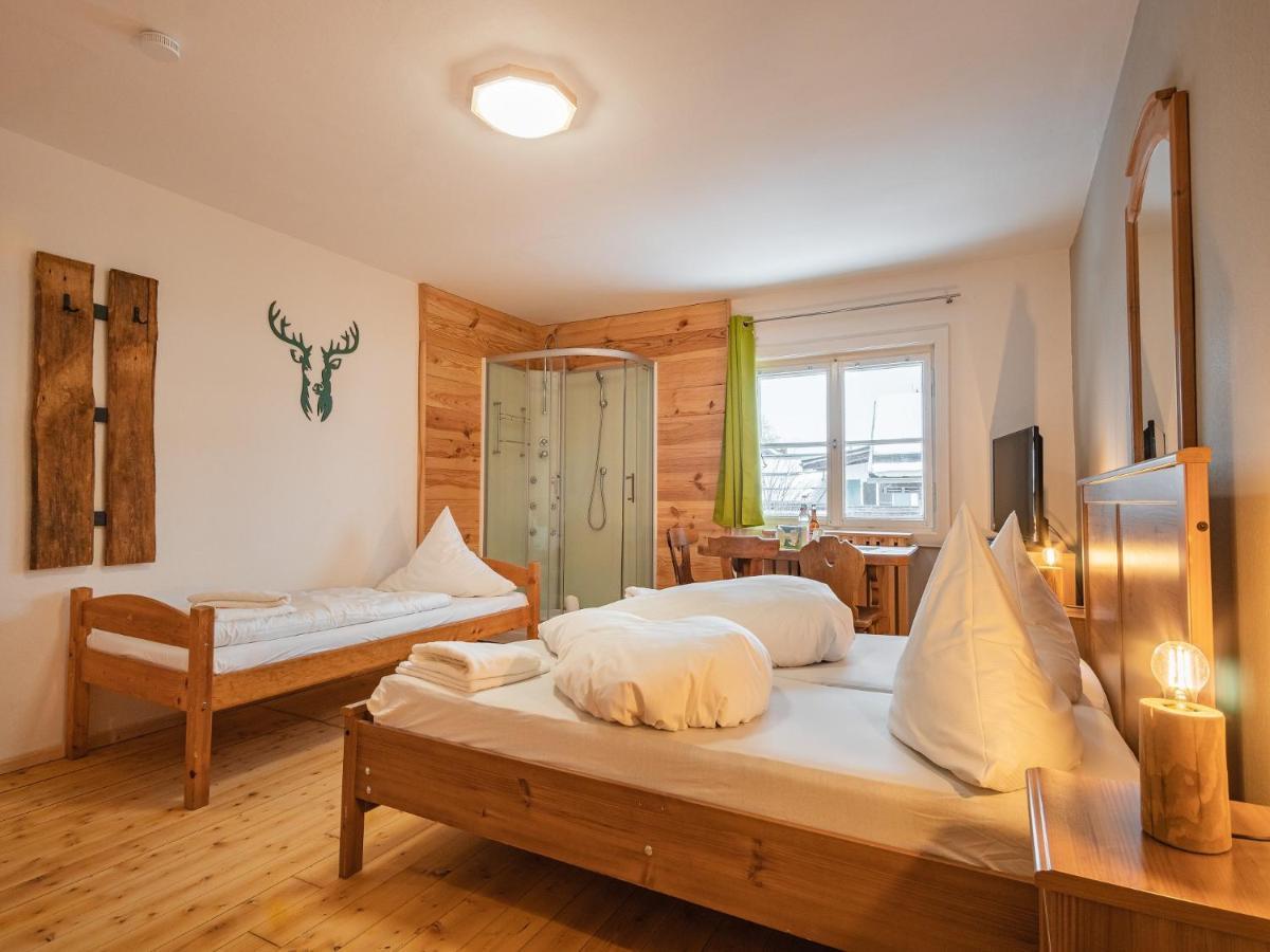 Hostel - Ron'S Guesthouse Oberstdorf Esterno foto