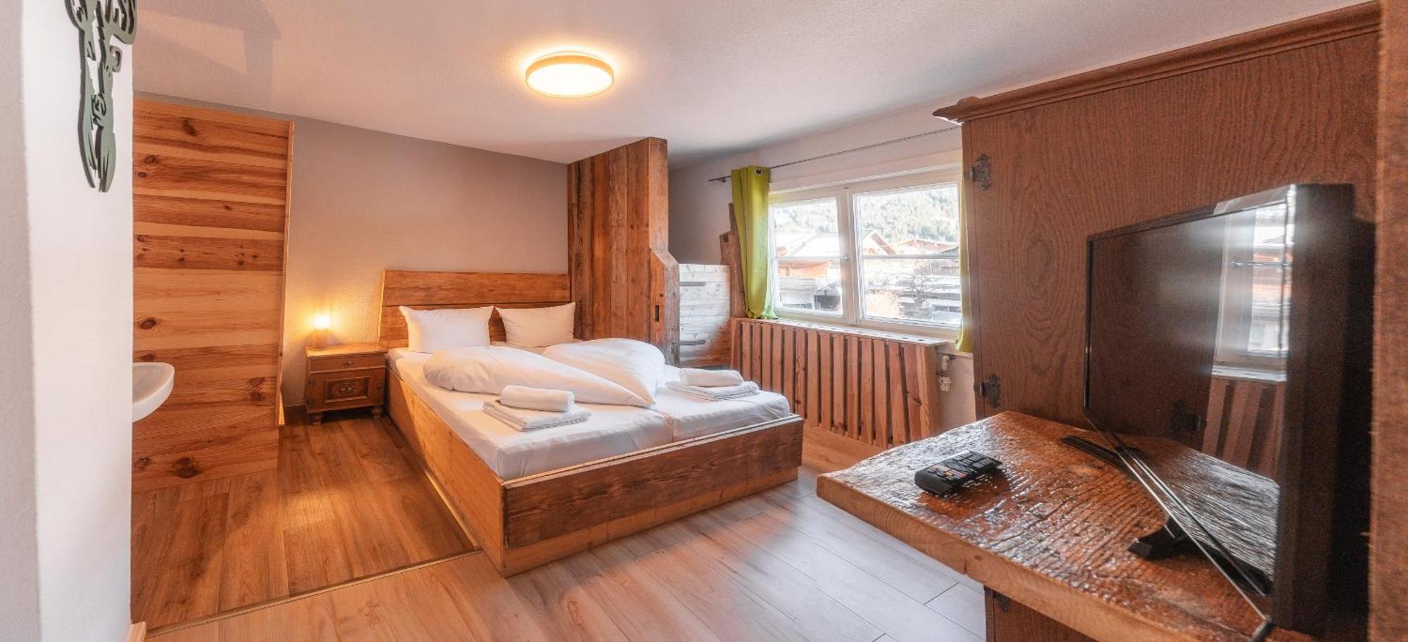 Hostel - Ron'S Guesthouse Oberstdorf Esterno foto